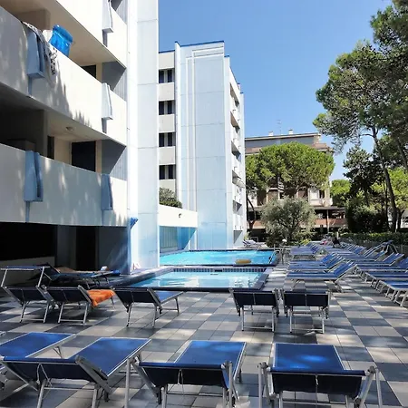 アパート Stylish Flat With Pool Access