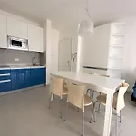 Stylish Flat With Pool Access Lejlighed