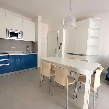 Stylish Flat With Pool Access Διαμέρισμα