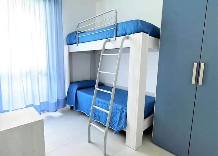 Lejlighed Stylish Flat With Pool Access