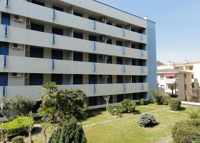 Stylish Flat With Pool Access * Bibione